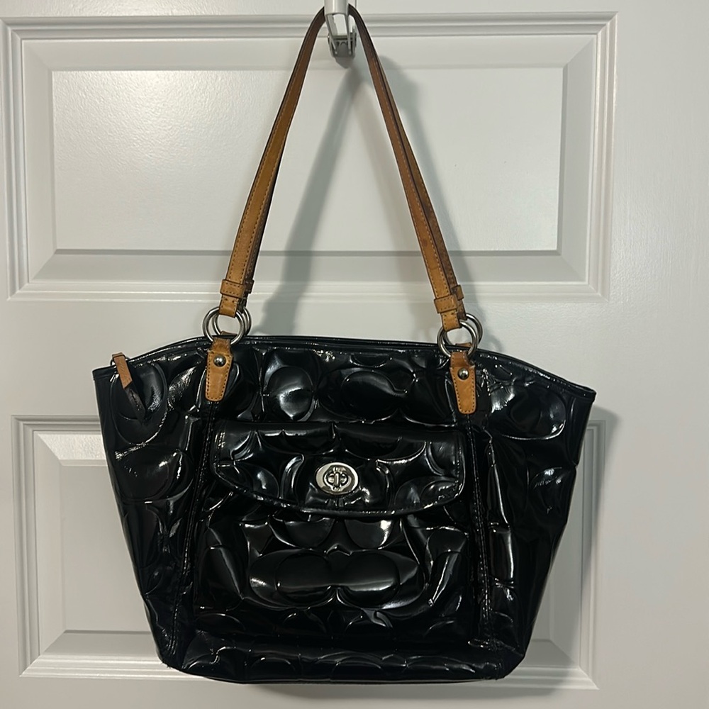 Coach Leah Black patent leather signature tote bag